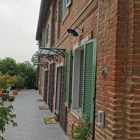 ベッド・アンド・ブレックファスト Noi Due - Nel Monferrato Quargnento