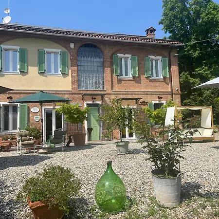 Noi Due - Nel Monferrato 4*