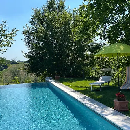Noi Due - Nel Monferrato 4*